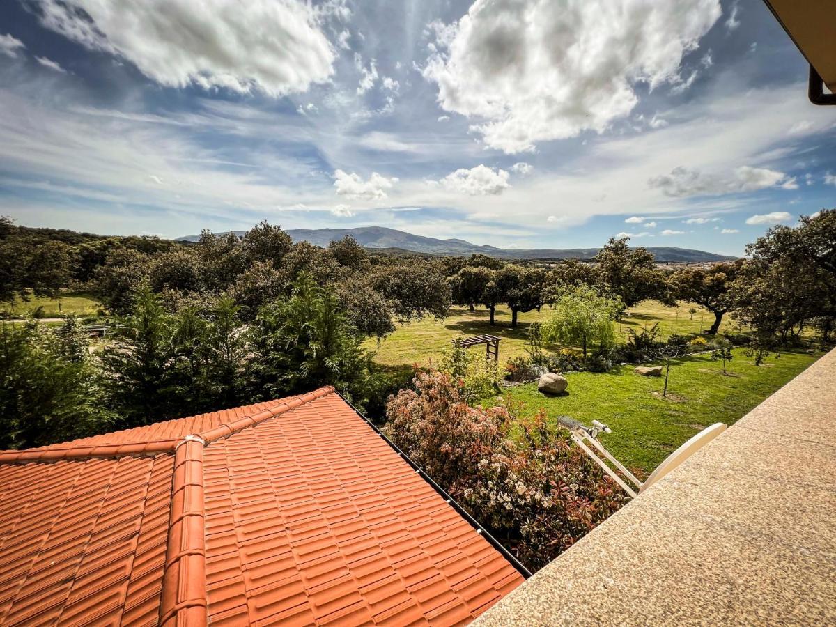 Adorable chalet en finca privada de 3 hectáreas Villa La Iglesuela Exterior foto