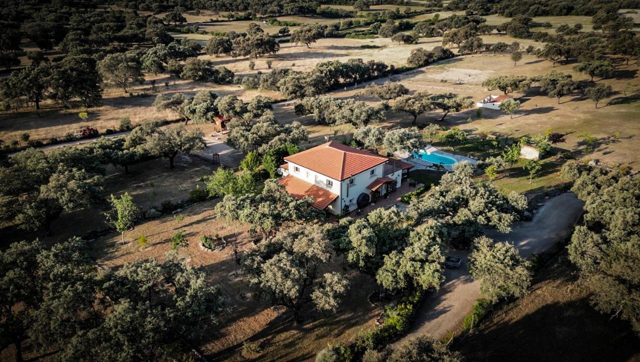 Adorable chalet en finca privada de 3 hectáreas Villa La Iglesuela Exterior foto