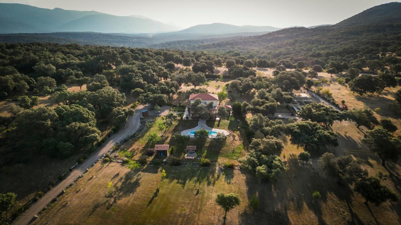 Adorable chalet en finca privada de 3 hectáreas Villa La Iglesuela Exterior foto